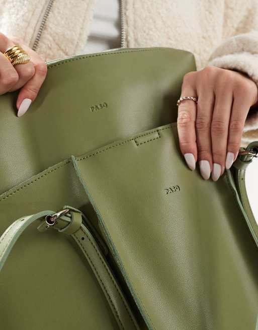 Bolso tote verde oliva con pliegues de PASQ, 2 de 4