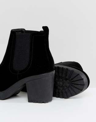 boohoo black chelsea boots