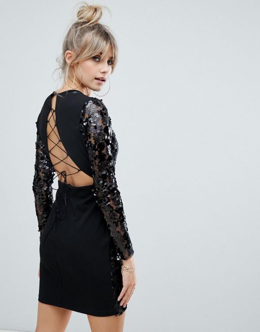 Boohoo – Czarna dopasowana sukienka mini z długim rękawem, cekinami i  sznurowaniem na plecach | ASOS