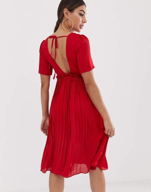 Boohoo - Exclusieve geplooide diepuitgesneden midi-jurk in rood, 2 van 4