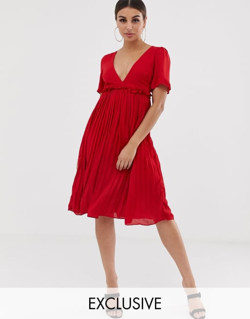 Boohoo exclusive plunge pleated midi dress in red | ASOS