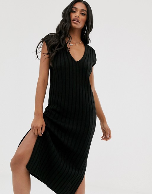 Boohoo exclusive sleeveless knitted midi dress with v neck in black