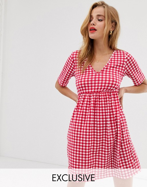 Boohoo exclusive smock dress in red gingham