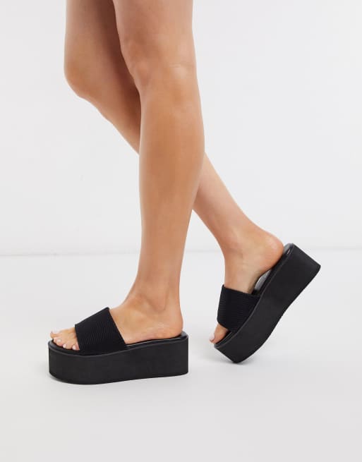 boohoo chunky sliders