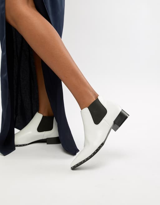 boohoo boot heels