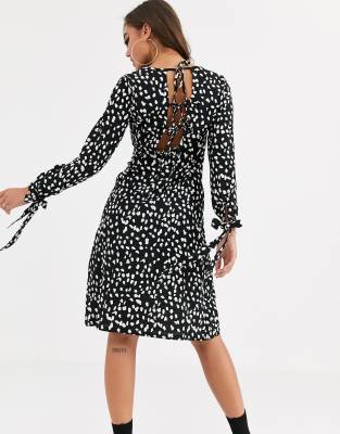 boohoo midi