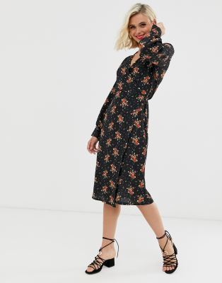 boohoo midi wrap dress in red ditsy floral