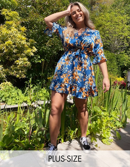 Boohoo Plus mini dress with wrap detail in blue floral print