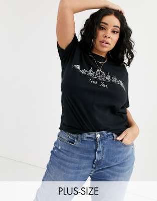 boohoo plus size t shirts