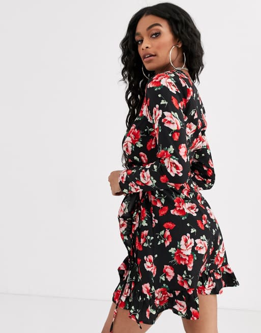 Boohoo - Robe cache-cœur courte à imprimé floral - Noir et rouge, 2 de 4