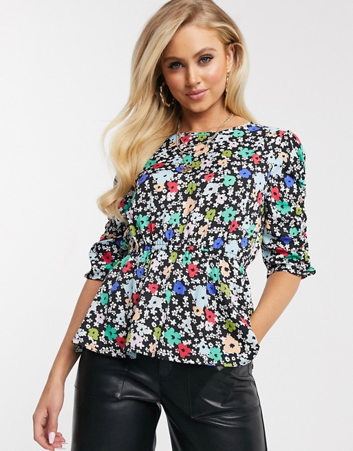 Boohoo tea blouse with ruched sleeves in floral print