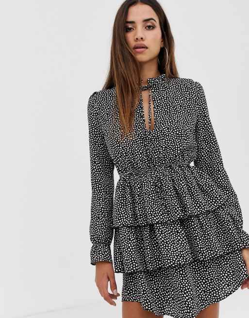 Boohoo tiered 2025 ruffle mini dress