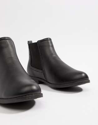 boohoo flat chelsea boot