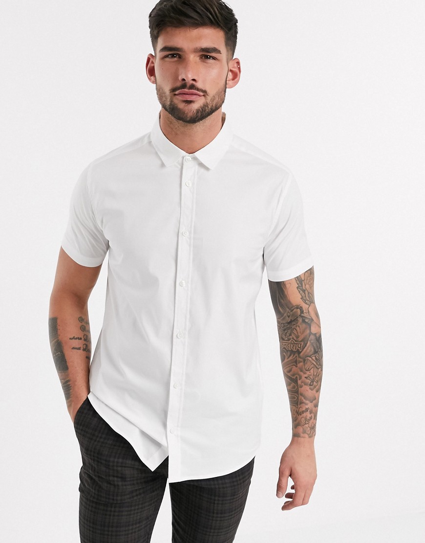 boohooMAN - Camicia attillata in popeline a maniche corte bianca-Bianco