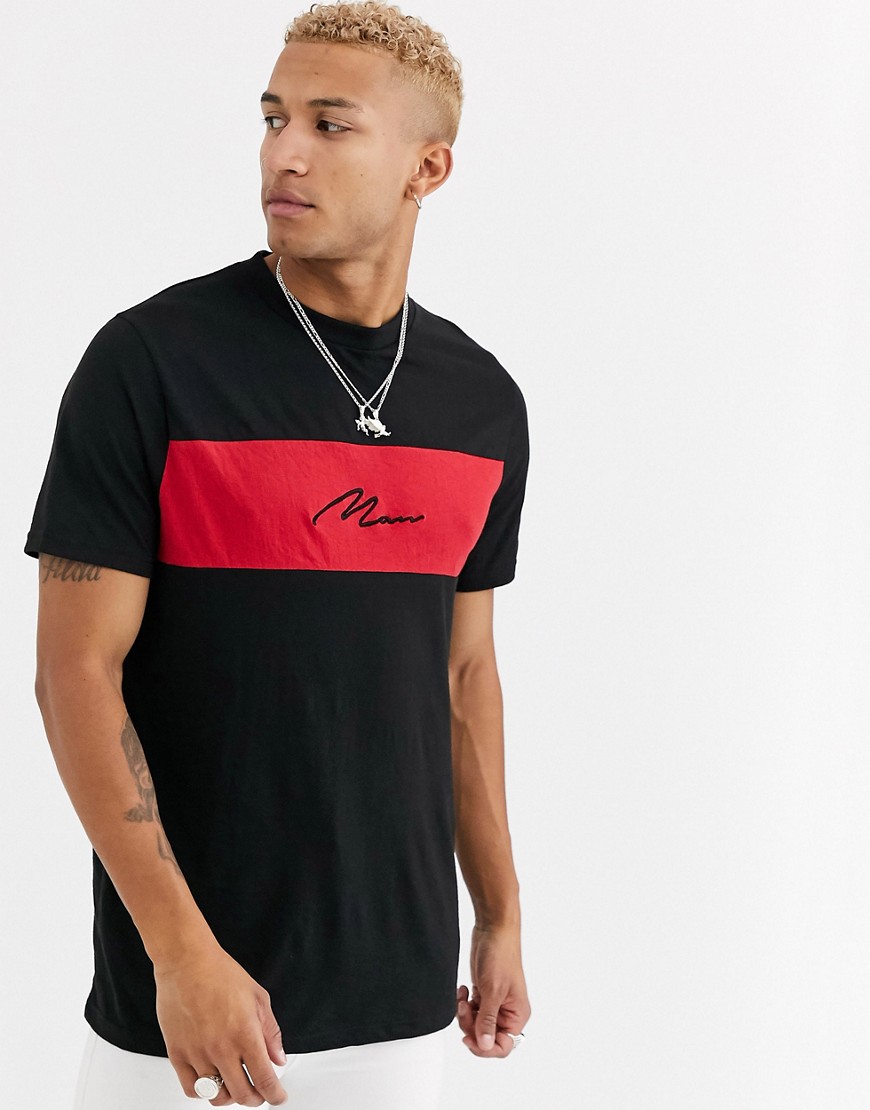 BoohooMAN - T-shirt lunga nera con logo man colour block-Rosso