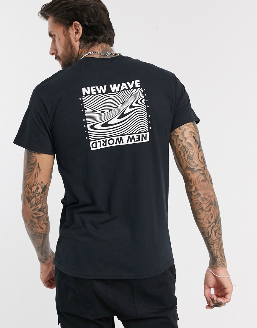 BoohooMAN - T-shirt oversize con stampa new wave sul retro nera-Nero