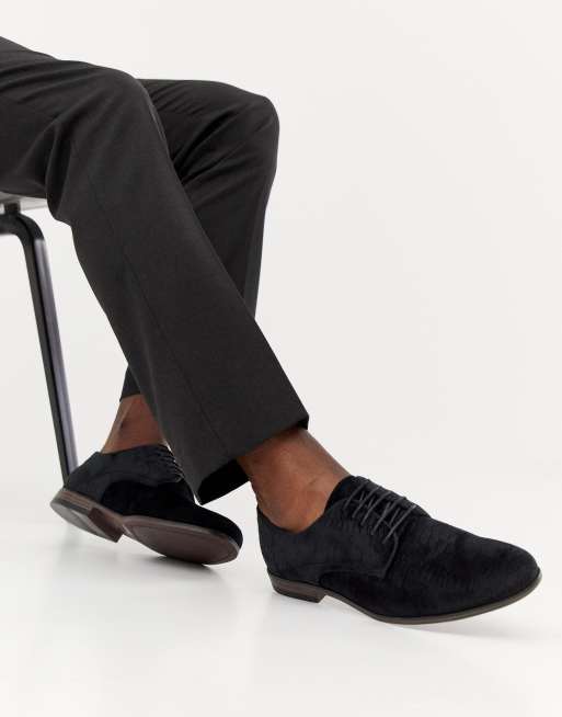boohooman shoes