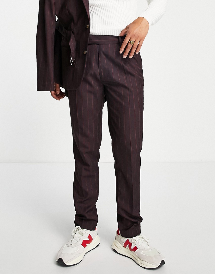фото Бордовые брюки узкого кроя в тонкую полоску asos design-красный