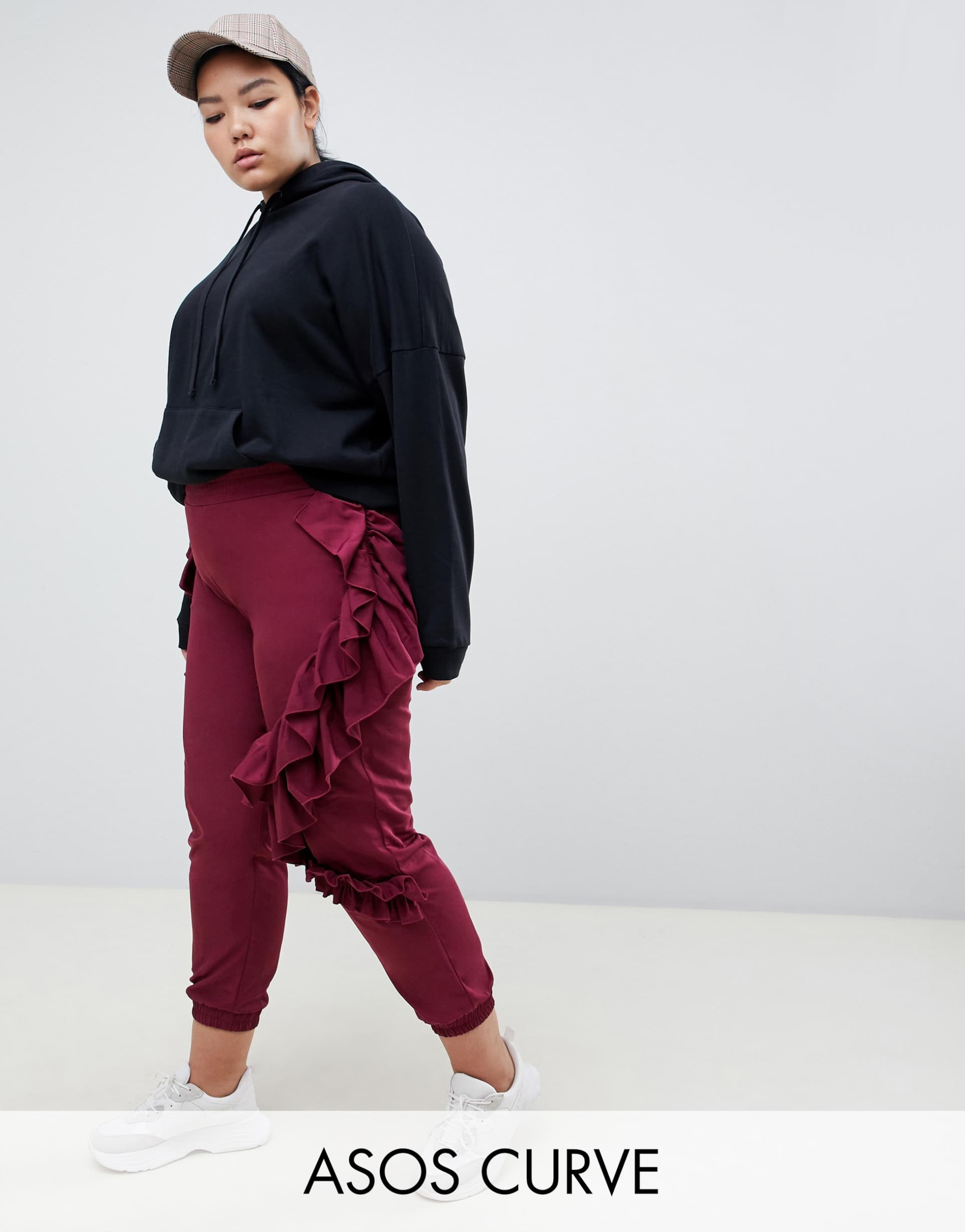 Бордовые джоггеры с оборками ASOS DESIGN Curve, 1 из 4 