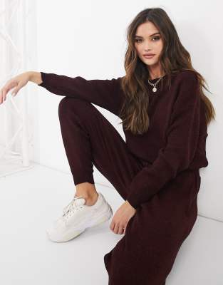   Asos Бордовые oversize-джемпер и джоггеры от комплекта Femme Luxe-Красный