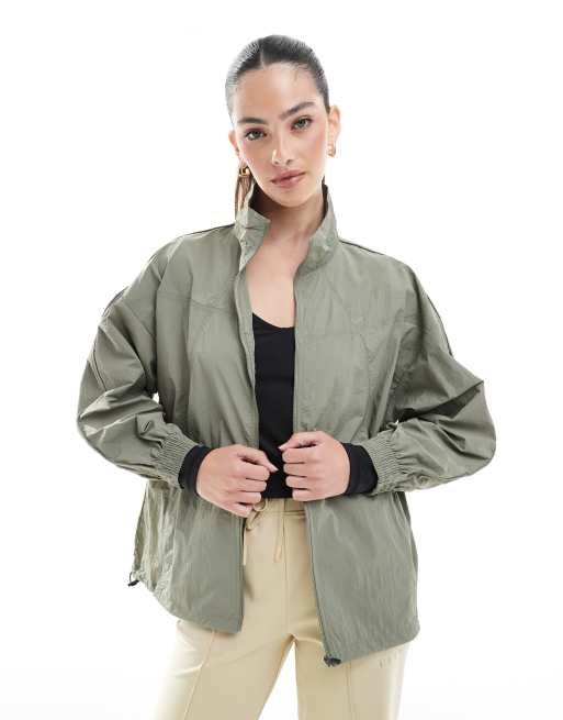 Born Living Yoga - Amara - Veste coupe-vent tendance - Vert camouflage