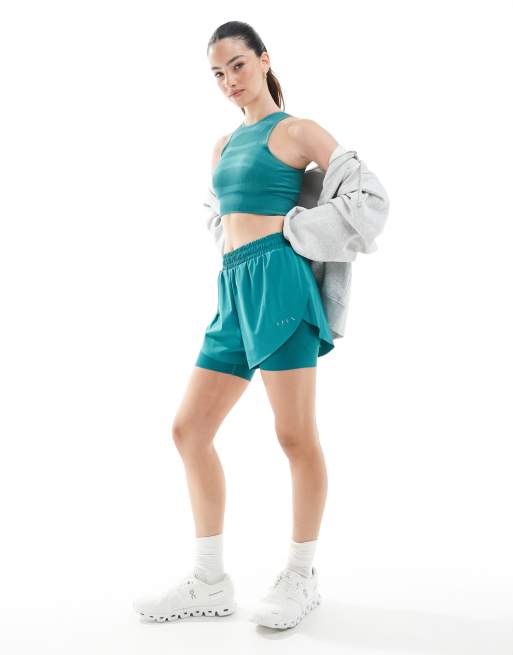 Born Living Yoga - Bikila - Shorts in groen