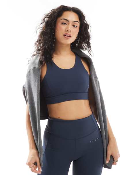 Born Living Yoga - Denise - Reggiseno sportivo blu marinaio a supporto elevato - view 1
