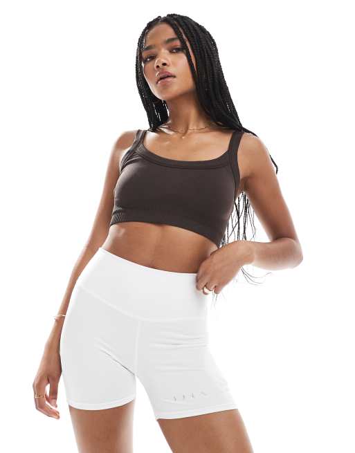 Born Living Yoga - Retro short met zijzak in wit
