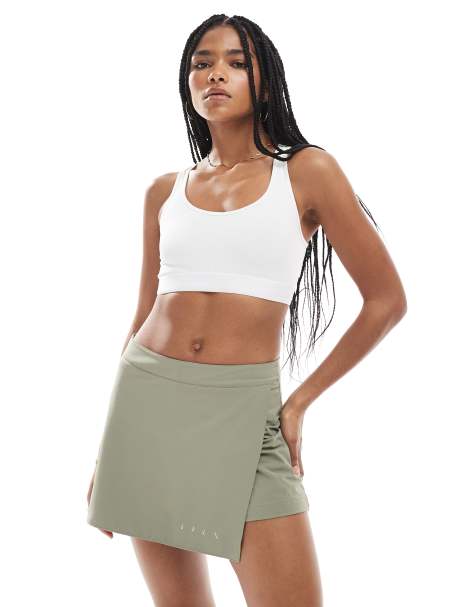 Born Living Yoga – Valley – Rock in Camuflaje mit integrierter Shorts und Tasche hinten - view 1