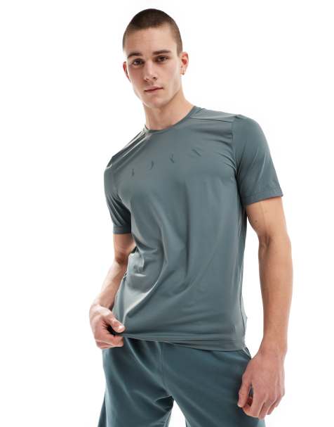 Born Living Yoga - Volta - T-shirt met logo op de voorkant in grijs - view 1