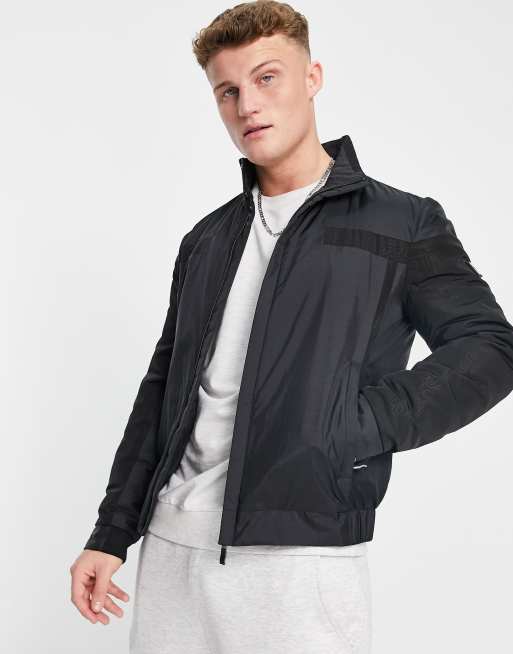 BOSS - Athleisure J Zircon - Giacca a vento con collo a imbuto e cerniera lampo