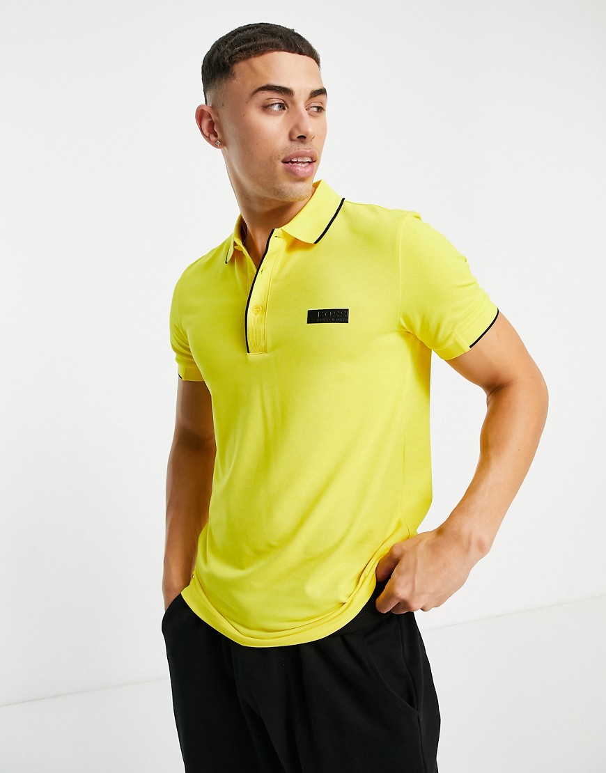 BOSS Athleisure - Paul - Slim fit-poloskjorte med kontrastkanter-Gul
