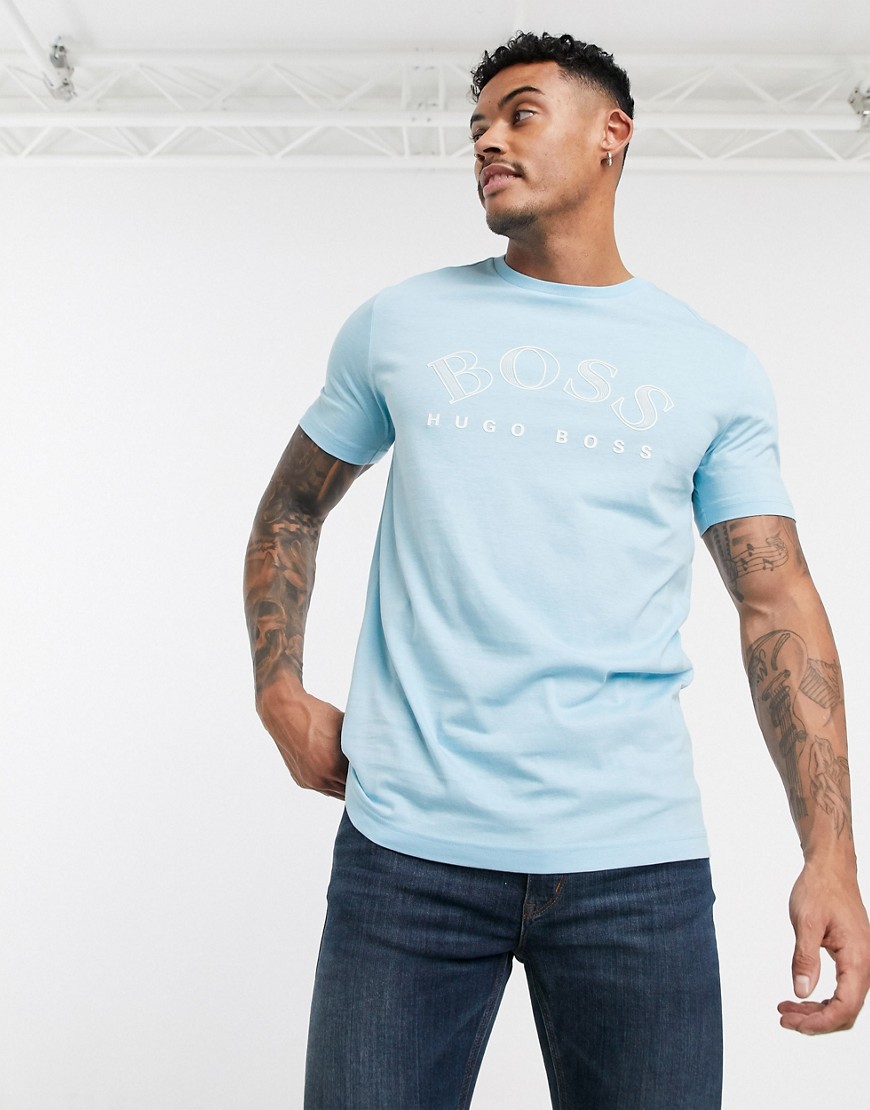 BOSS - AthleisureTee 1 - T-shirt blu con logo e scritta grande sul petto