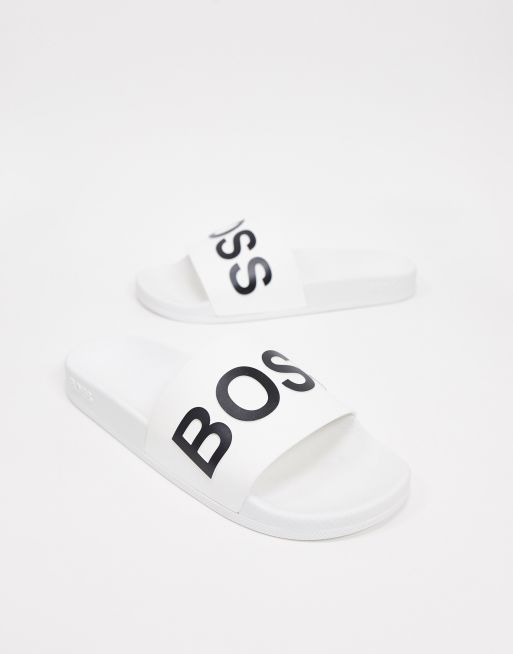 BOSS Bay sliders in white