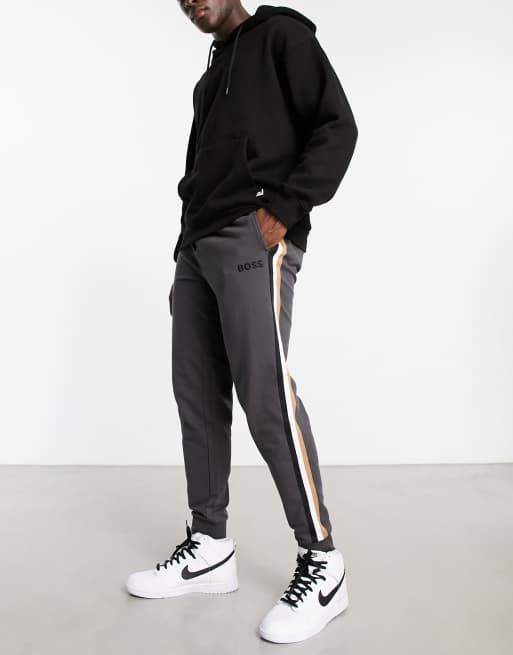 BOSS – Bodywear Heritage – Jogginghose in Grau mit Zierband