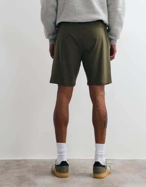 BOSS Bodywear - shorts de conjunto con estampado de logo en caqui, 4 de 5