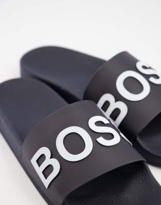 sliders hugo boss