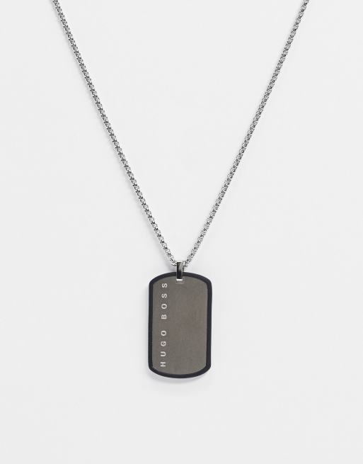 Boss - Catenina color argento con piastrina rivestita in silicone