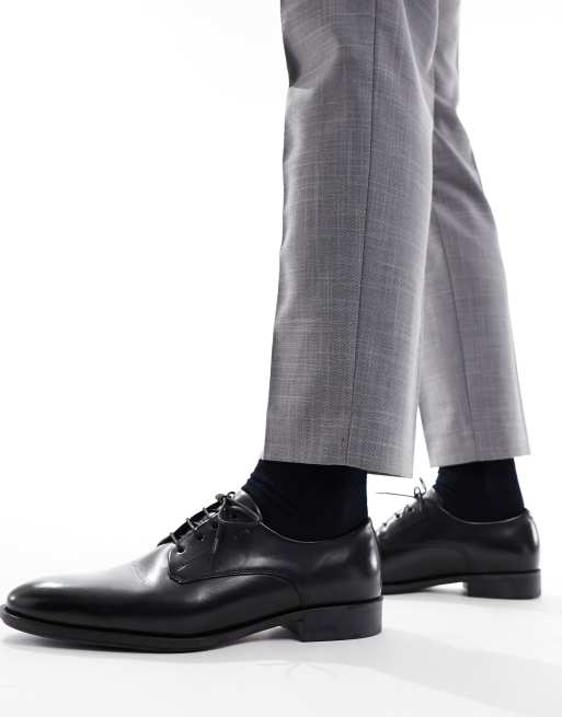 Boss dress store shoes