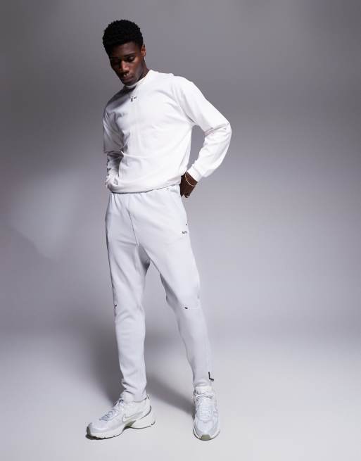 BOSS Green - Hicon Active - Joggers grigio chiaro con fondo elasticizzato in coordinato, 3 di 5