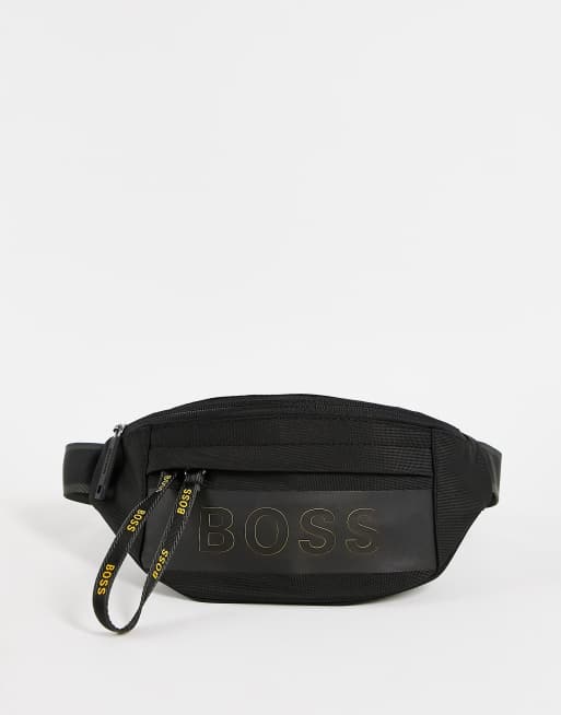 BOSS - Magnified - Crossbody-heuptasje in zwart 