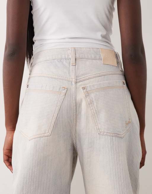 BOSS Orange cargo balloon 2.0 relaxed fit jeans in light blue, 4 of 5