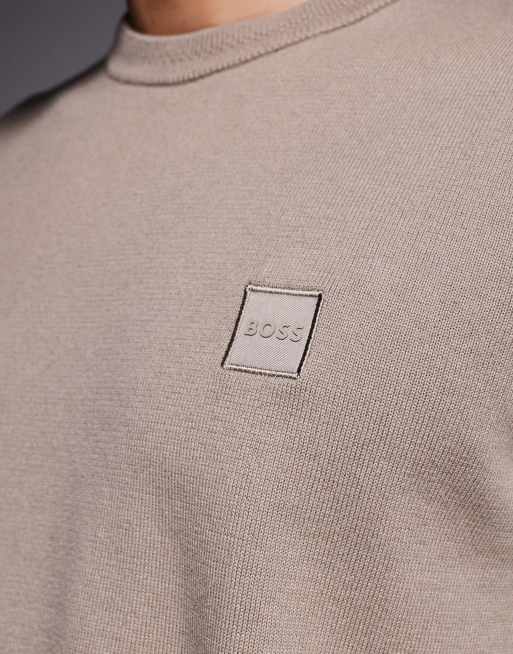 BOSS Orange – Kanovano – Regular-Fit-Feinstrickpullover in Dunkelbeige mit farblich abgestimmtem Logo, 5 von 5