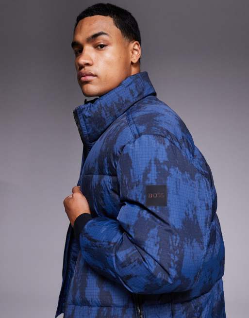 Boss Orange oshin high neck padded camo print jacket in navy, 5 of 5
