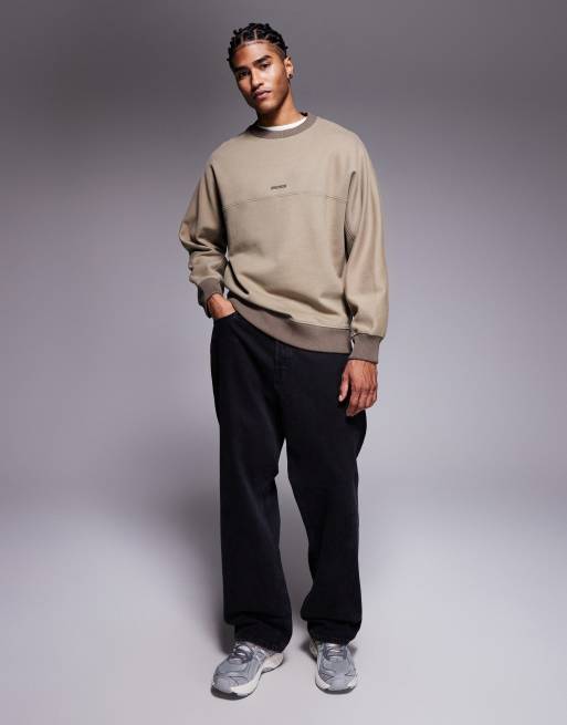 Boss Orange – Relaxed Fit Sweatshirt aus schwerem Stoff in Dunkelbeige mit mittigem Logo, 2 von 5