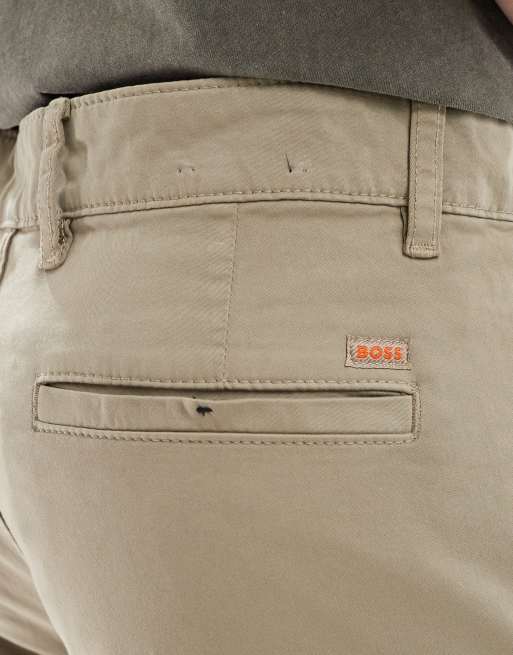 BOSS Orange – Schmal zulaufende Chinohose in Beige, 4 von 5