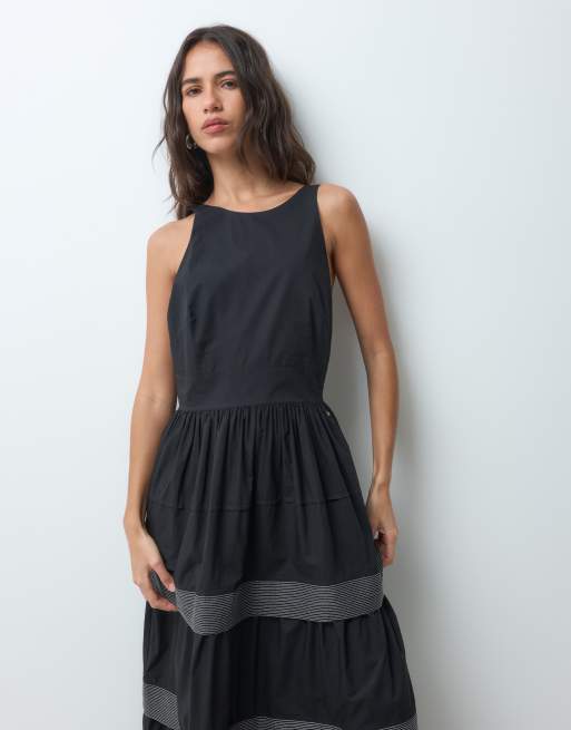 BOSS Orange sheer panel full skirt midi dress in black, 3 of 4