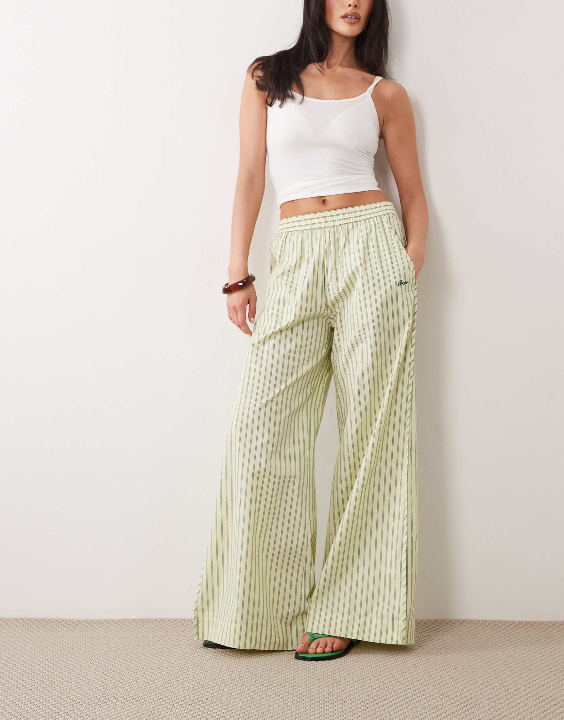 boss orange tiplyn relaxed fit pants in light green