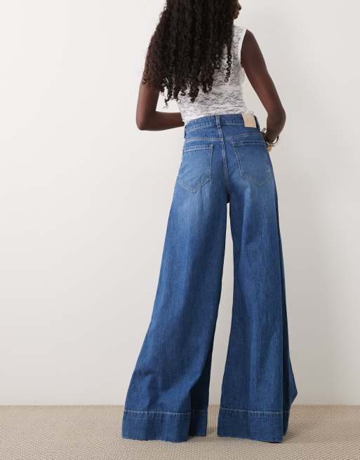BOSS Orange wide leg jeans in mid blue (part of a set), 3 of 5