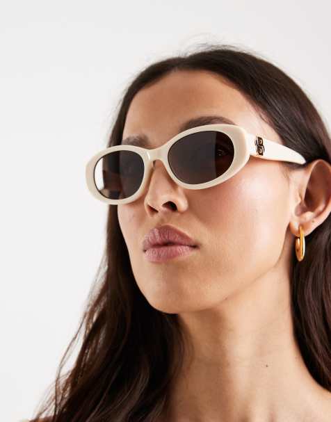 BOSS – Ovale Sonnenbrille in Elfenbein - view 1